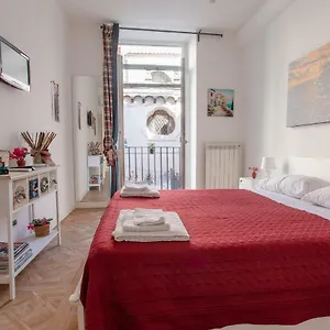 Appartement Il Balcone Sui Presepi, Naples