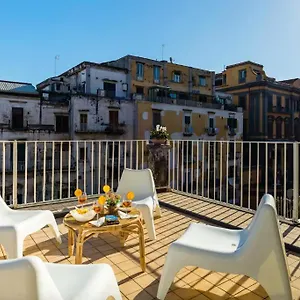 Appartement N'atu Sole Apartment&terrace, Naples