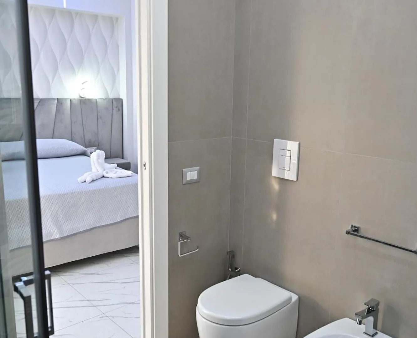 Bebsantaniellohouse1 Bed & Breakfast Naples