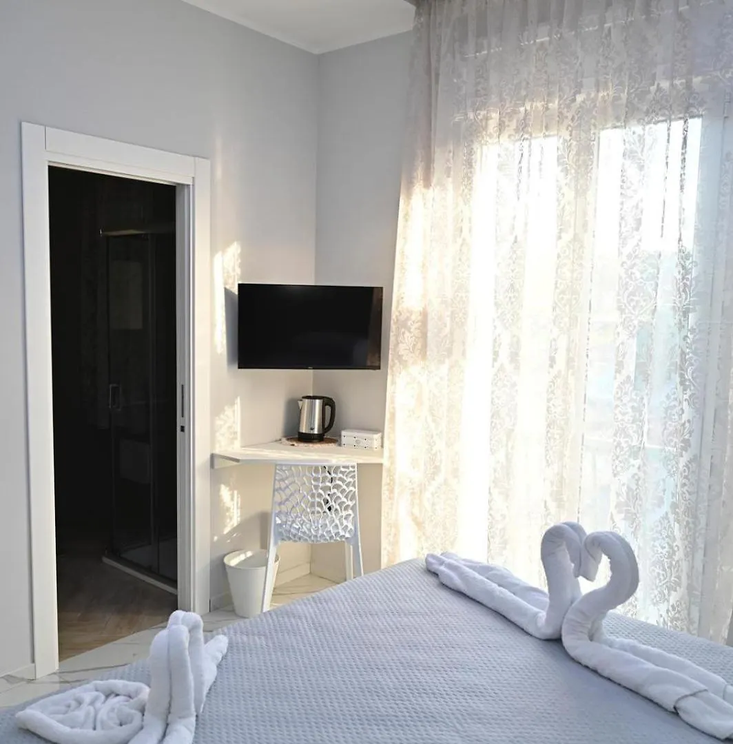 Bed and Breakfast Bebsantaniellohouse1 à Naples Couette-café
