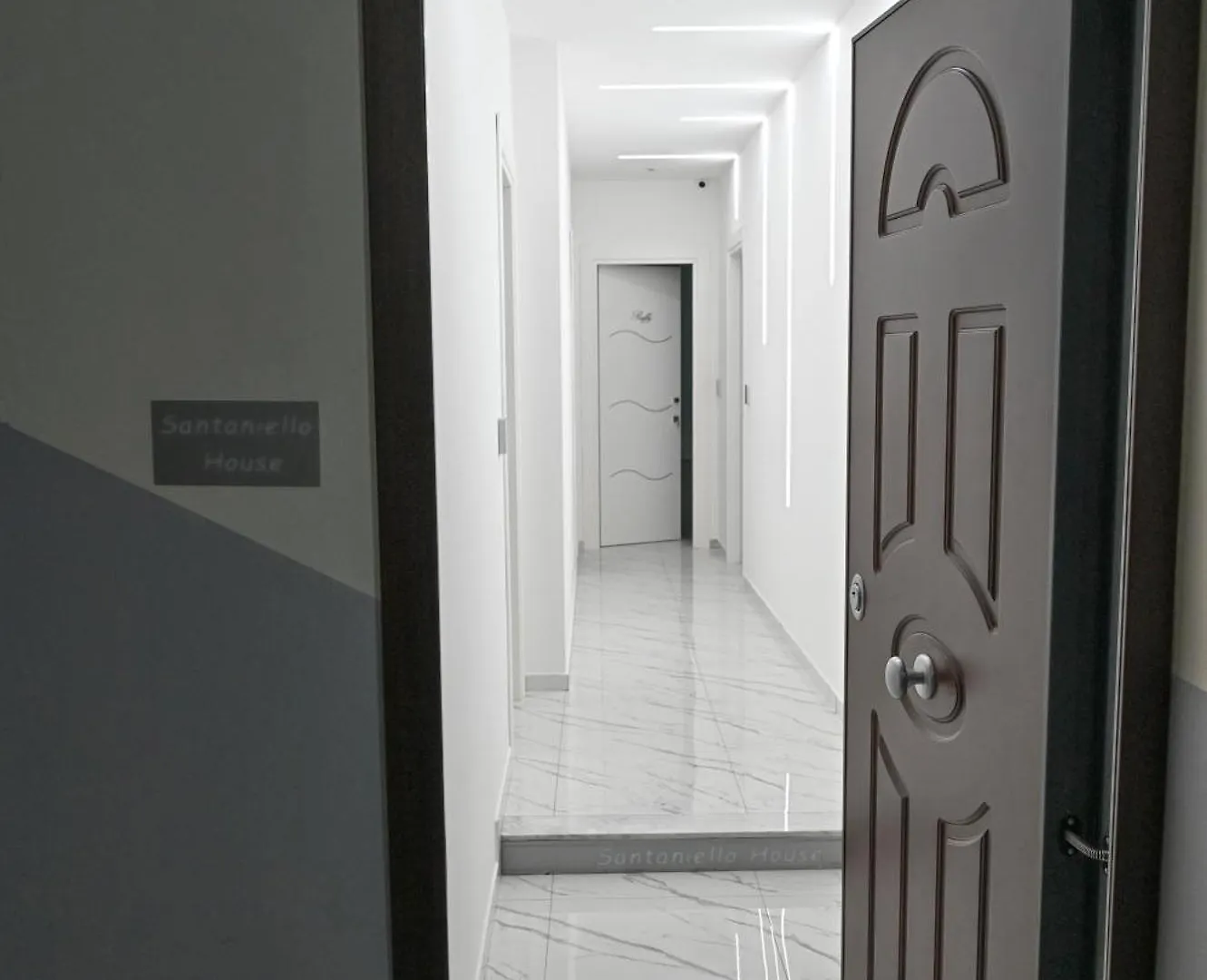Bed and Breakfast Bebsantaniellohouse1 à Naples Italie