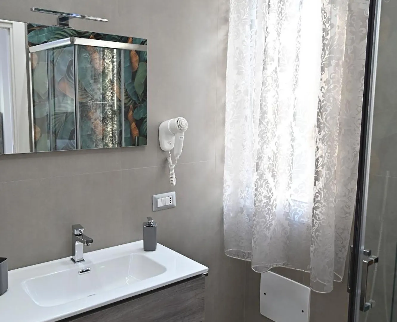 Bed and Breakfast Bebsantaniellohouse1 à Naples Couette-café