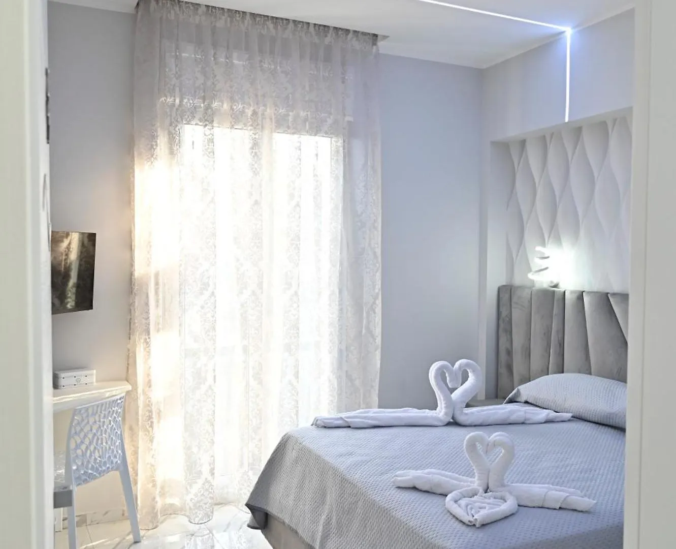 Couette-café Bed and Breakfast Bebsantaniellohouse1 à Naples Italie