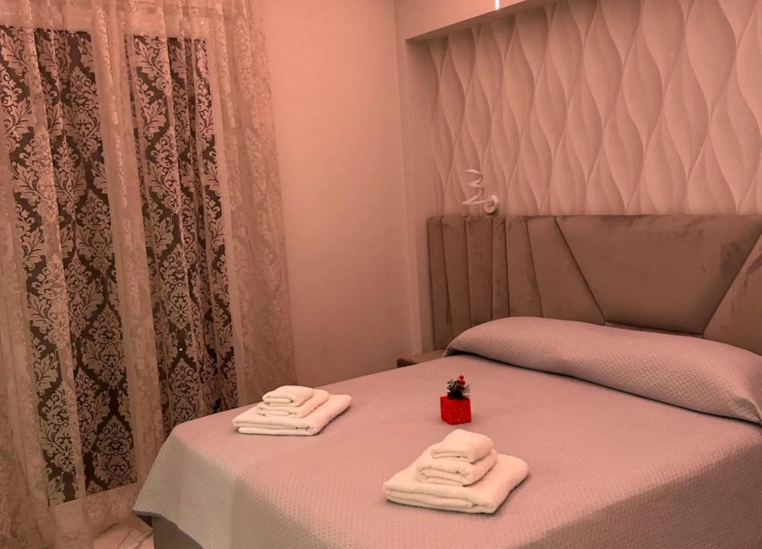 Bed and Breakfast Bebsantaniellohouse1 à Naples Italie